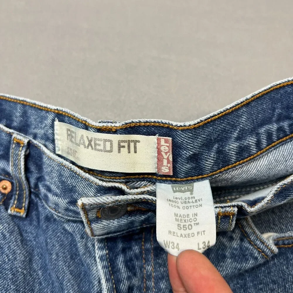 Levi's 550 Jeans Men 34x34 Blue Denim Light Wash Straight Leg Casual Relaxed-Fit